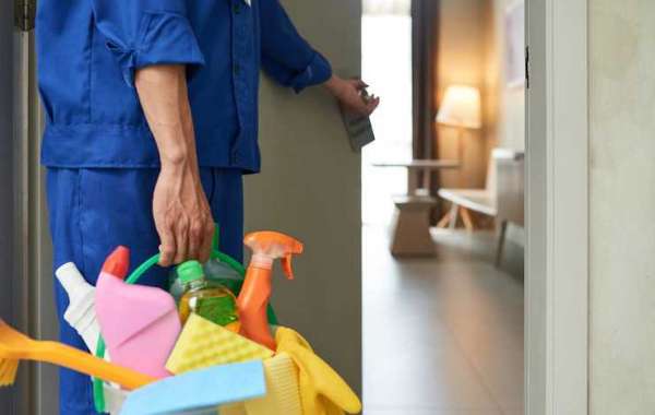 Why it is a good decision to take help from a commercial cleaning company?